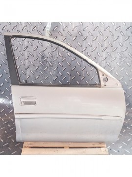 Puerta Delantera Derecha [Chevrolet Corsa 2009]
