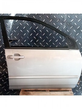 Puerta Delantera Derecha [Toyota Corolla 2007]