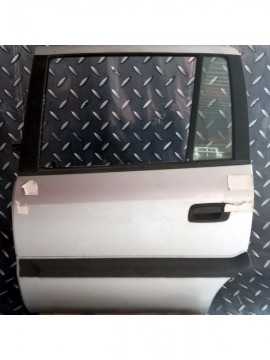 Puerta Trasera Izquierda [Chevrolet Zafira 2007]