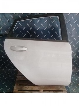 Puerta Trasera Derecha [Ford Fiesta 2015]