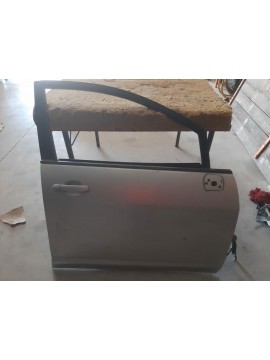 Puerta Delantera Derecha [Nissan Tiida 2011 Gris]