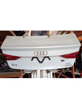 Tapa de Baúl Audi A3