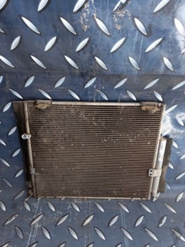 Condensador [Toyota Hilux 4x4 3.0 2014]