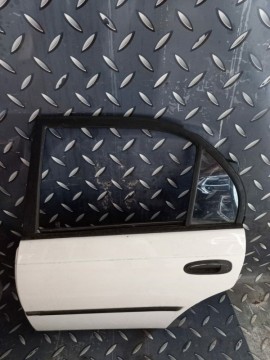 Puerta Trasera Izquierda [Toyota Corolla 1997]