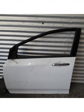 Puerta Delantera Izquierda [Honda City M/T 2010]