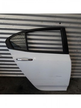 Puerta Trasera Derecha [Honda City M/T 2010]