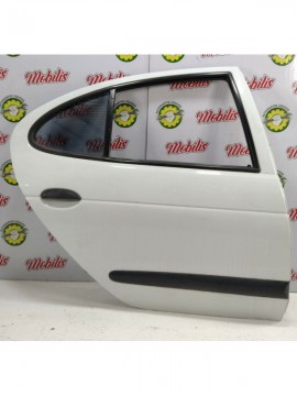 Puerta Trasera Derecha [Renault Megane 5P 1999]